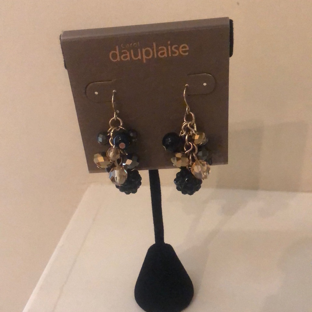Dillards Carol Dauplaise Black Gold Earrings New 10$